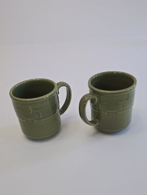 Longaberger Pottery USA  Set Of 2 Sage Green Woven Traditions Coffee Mugs Cups